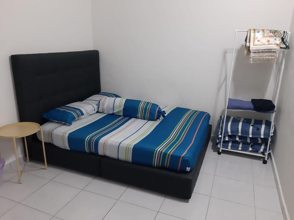 Rumah Armand Melaka 4Br Fully Aircond Экстерьер фото